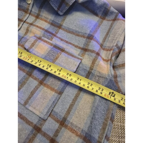 Ford Bronco Licensed Bundle – Plaid Overshirt Jacket + Graphic Tee (XS & L) - Picture 10 of 16